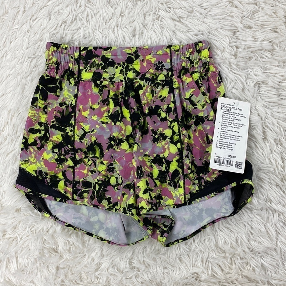 NWT Lululemon Hotty Hot HR Short 4" Inflected Highlight Yellow Multi / Black